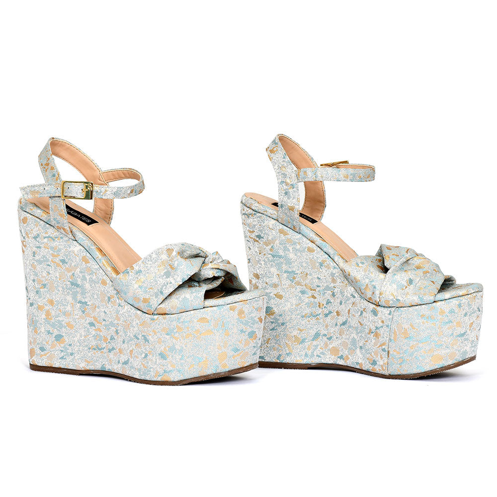 Aurora Baby Blue